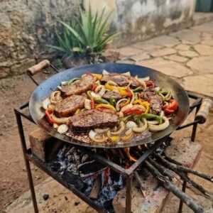 Chapa Disco de Arado em Aço com Ferro Paella Grande Cabo em madeira 26 33 40 50 60cm - COM BRINDE | Shopee Brasil